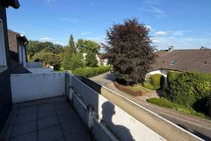 Doppelhaushälfte mit großem Wohn-/Essbereich inkl. Kamin, kl. Garten, Balkon und ausg. Dachgeschoss – Die vollständige Adresse der Immobilie erhältst du vom Anbieter., 45259 Heisingen, Essen – Vorschaubild 19