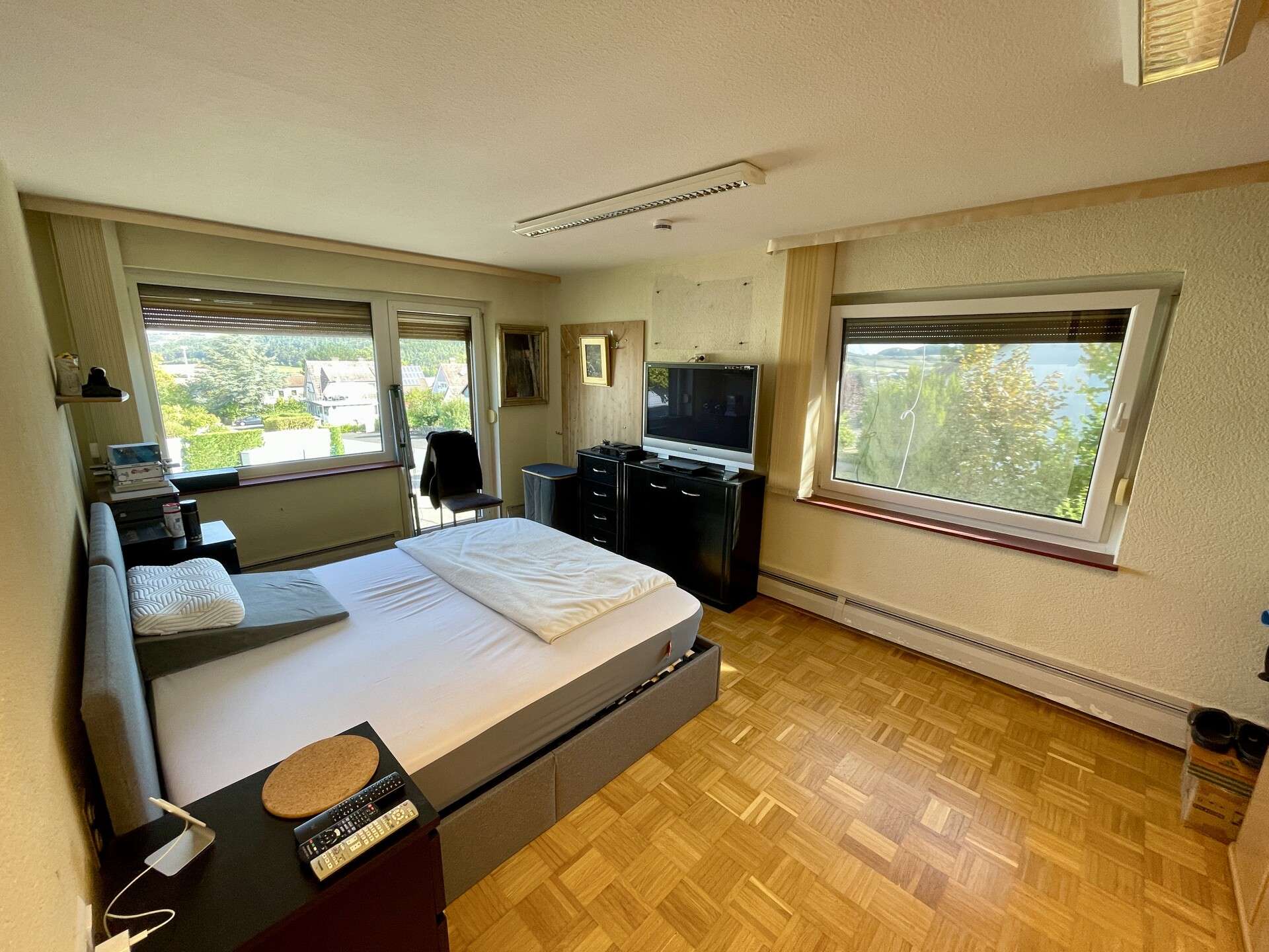 Immobilie in Habichtswald - Großzügiges EFH mit Tiefgarage zur vielseitigen Verwendung! KEINE KÄUFERPROVISION - Bild 1