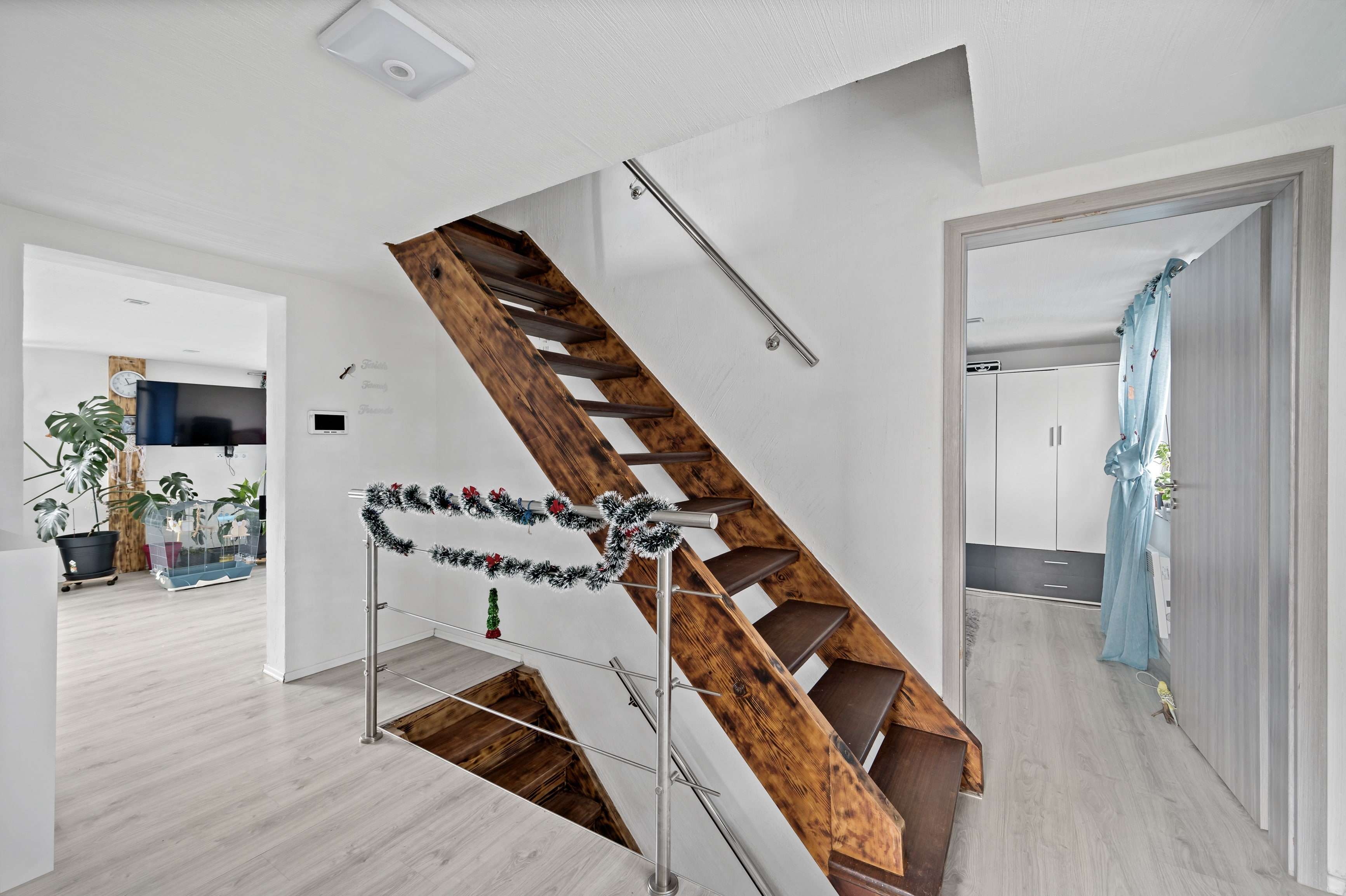 Immobilie in Winterlingen - Schöne Doppelhaushälfte für die kleine Familie - Bild 2