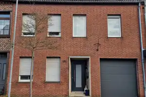 Modernisiertes Haus mit Wärmepumpe und viel Platz – Kleve (Kreis) – Vorschaubild 1