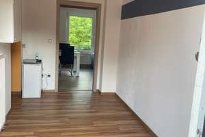 Sonniges Wohnen in Pfarrkirchen: Modernisiertes Haus mit PV-Anlage & Klimakomfort – Luitpoldstraße 2, 84347 Pfarrkirchen – Vorschaubild 5