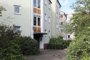 Großzügige Wohnung sucht Nachmieter mit WBS // 2.OG rechts - WBS erforderlich! – Neubrandenburger Str. 2, 38444 Westhagen, Wolfsburg – Vorschaubild 2