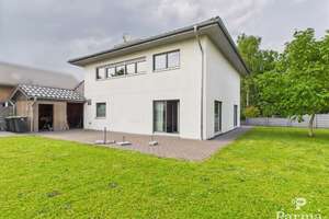 Freistehendes Einfamilienhaus in zentraler Lage von Nörvenich – Die vollständige Adresse der Immobilie erhältst du vom Anbieter., 52388 Nörvenich – Vorschaubild 1