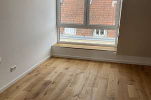 Neuwertige 3-Raum-Maisonette-Wohnung mit Balkon und Dachterrasse in 50674 Köln – Die vollständige Adresse der Immobilie erhältst du vom Anbieter., 50674 Neustadt/Süd, Köln – Vorschaubild 5