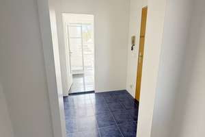 Helle 4-Raum-Wohnung mit Einbauküche *Bad mit Dusche & Wanne* zentrumsnah – Turnstraße 5, 9111 Bernsdorf, Chemnitz – Vorschaubild 11