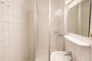 *RUHIGE EG WOHNUNG MIT TERRASSE* - IM DÜSSELTAL – Ahnfeldstr. 13, 40239 Düsseltal, Düsseldorf – Vorschaubild 6