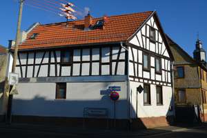 freistehendes Fachwerkhaus mit großerTerrasse  – Die vollständige Adresse der Immobilie erhältst du vom Anbieter., 61197 Florstadt – Vorschaubild 2