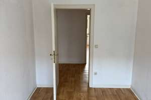 Dachgeschoss mit Balkon und 2 Schlafzimmern in Duisburg-Sternbuschweg – Sternbuschweg 14, 47057 Neudorf-Nord, Duisburg – Vorschaubild 7