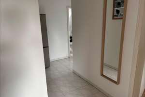 Helle, gepflegte 3-Zimmer-Dachgeschosswohnung mit Einbauküche – Garage optional – Brühlerstraße 101, 42657 Burg/Höhscheid, Solingen – Vorschaubild 13