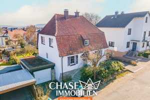 TOP-Einfamilienhaus auf dem Bad Pyrmonter Hagen - Wohnen mit Garten, Terrasse, Sauna und Carport! – Hameln-Pyrmont (Kreis) – Vorschaubild 1