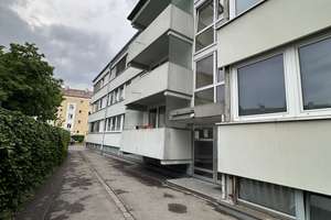 Helle, lichtdurchflutete 2 ZKB DG Whg – Ortlerstraße 77, 86163 Hochzoll-Süd, Augsburg – Vorschaubild 7