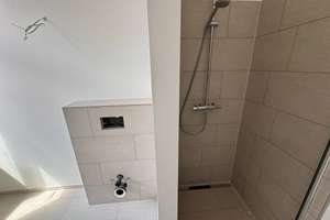 Exklusives Neubau-Townhouse mit Vollkeller in Weißensee – Ihr Familienheim – Die vollständige Adresse der Immobilie erhältst du vom Anbieter., 13088 Weißensee, Berlin – Vorschaubild 16