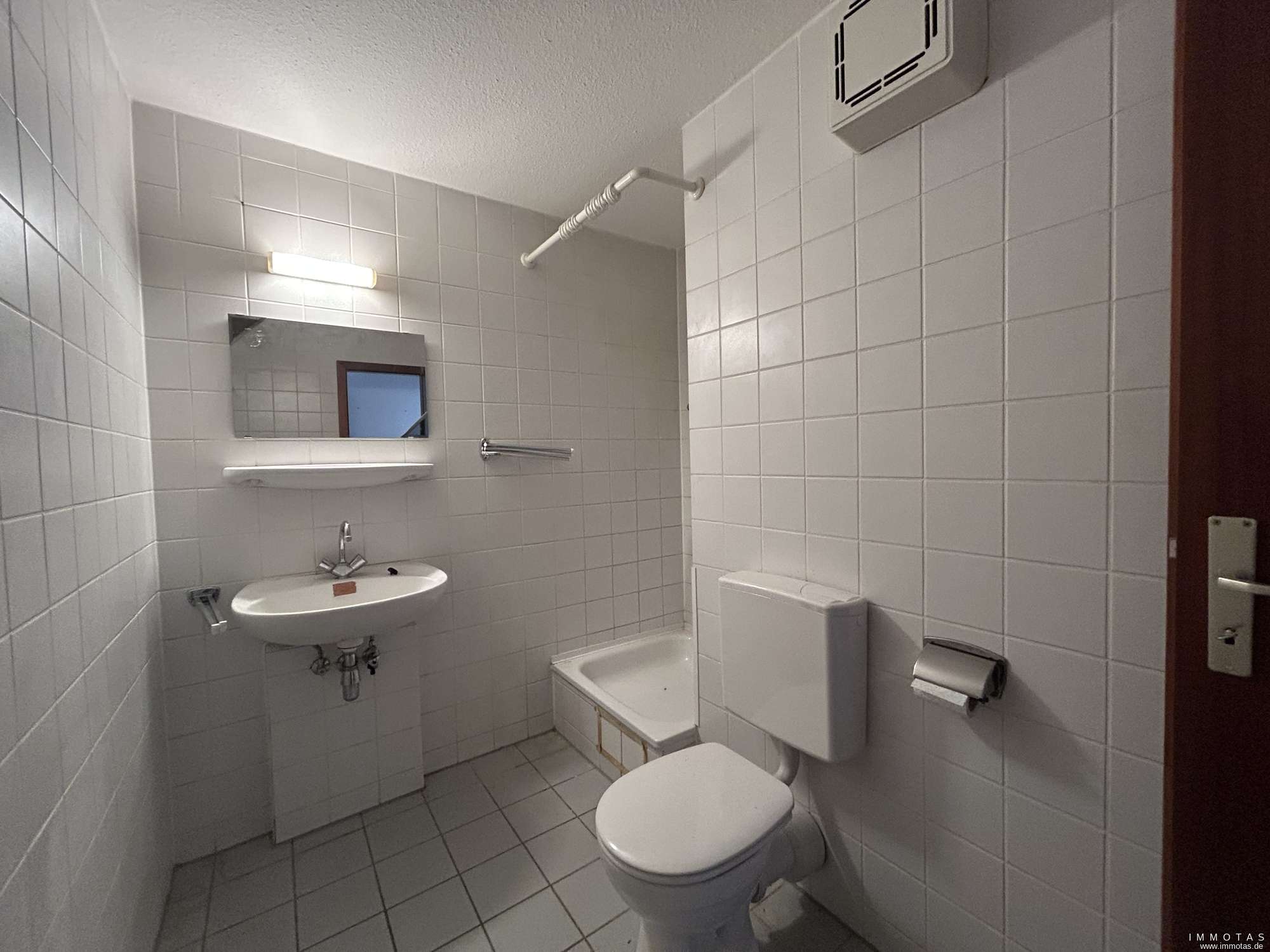 BIETERVERFAHREN - PROVISIONSFREI - Einzimmer-Appartement aus Nachlass - renovierungsbedürftig, Mannheim – Bild 4