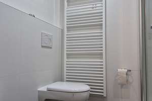 Helle, freundliche 3-Zimmer Wohnung mit Premium Wohnküche in saniertem Energieffizienzhaus 40EE – Augustastraße 140, 42119 Elberfeld, Wuppertal – Vorschaubild 12