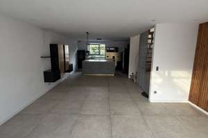 Viel Platz für den Alltag in diesem 4-Zimmer-Haus in Pforzheim – Die vollständige Adresse der Immobilie erhältst du vom Anbieter., 75179 Nordstadt, Pforzheim – Vorschaubild 3