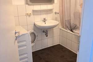 Attraktive 3-Zimmer-Wohnung mit großem Balkon - Stuttgart-Feuerbach – Tunnelstraße 14, 70469 Bahnhof Feuerbach, Stuttgart – Vorschaubild 6