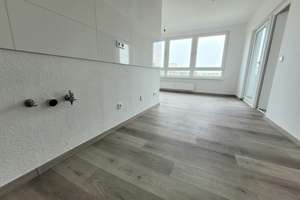 Schöne Aussicht! Renovierte 3-Zimmer-Wohnung mit Balkon! – Nietzscheweg 1, 45279 Freisenbruch, Essen – Vorschaubild 10