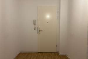 Ihr Rückzugsort zu zweit – stilvolle Wohnung mit kleiner Terrasse! – Simon-Bolivar-Straße 17, 13055 Alt-Hohenschönhausen, Berlin – Vorschaubild 8