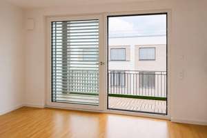 Moderne 3-Zimmer-Wohnung mit großem Balkon, 2 Bädern und TG-Einzelstellplatz in München-Lochhausen – Marianne-Hoppe-Straße 28, 81249 Lochhausen, München – Vorschaubild 4