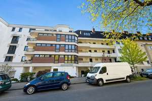 Ruhige & Zentrale 3-Zimmer-Wohnung in Bestlage mit Balkon, Aufzug & TG-Stellplatz!