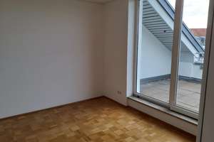 Lichtdurchflutete 4-Zimmer-Familienwohnung – 97084 Heuchelhof, Würzburg – Vorschaubild 6