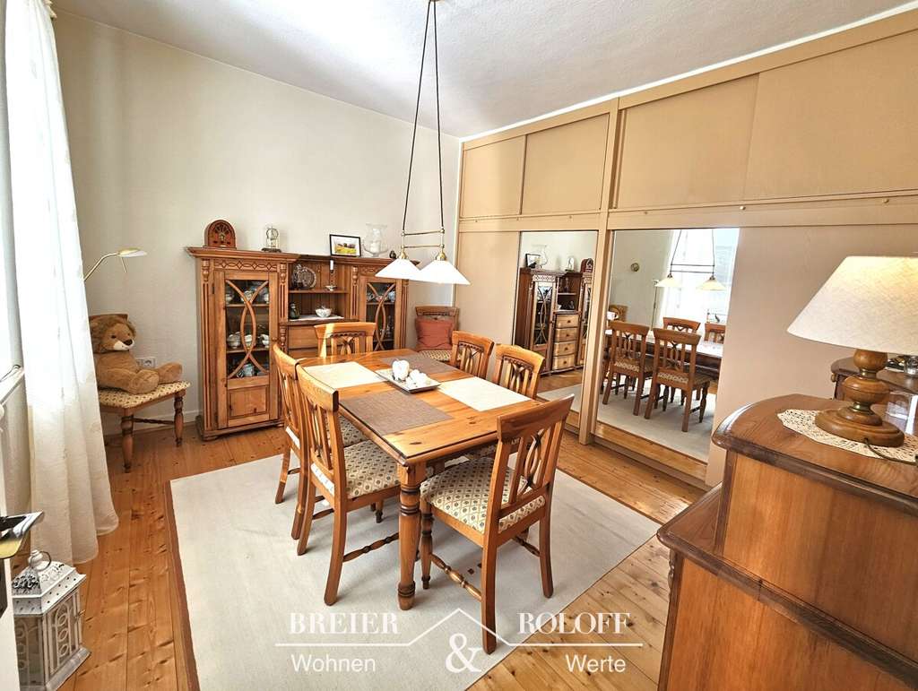 Immobilie in Obernkirchen - Gepflegtes Zuhause mit vielseitigem Nutzungspotenzial auf großem
Grundstück in Obernkirchen - Bild 3