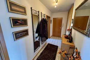 Kleine Wohlfühloase: 2-Zi.-WHG im 1.OG mit Bergblick, Südbalkon & Kamin – Die vollständige Adresse der Immobilie erhältst du vom Anbieter., 83071 Stephanskirchen – Vorschaubild 8