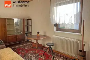 IDYLLE IN DER STADT: HAUS MIT EINBAUKÜCHE + VOLLKELLER + NEBENGEBÄUDE + GROSSEM GRUNDSTÜCK – Mecklenburg-Strelitz (Kreis) – Vorschaubild 17