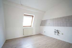 **4-Zimmer-Dachgeschosswohnung in Sudenburg** – Halberstädter Straße 48, 39112 Sudenburg, Magdeburg – Vorschaubild 4