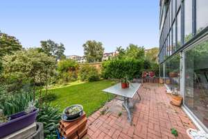 Einzigartige Wohnung auf 2 Ebenen mit Garten und Wintergärten in Berlin-Adlershof – Die vollständige Adresse der Immobilie erhältst du vom Anbieter., 12489 Adlershof, Berlin – Vorschaubild 2