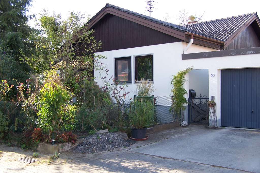 Immobilie in Pfaffenhofen an der Glonn - Haus, Doppelgarage, Garten, Teilungsversteigerung - Bild 1