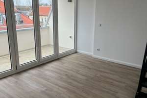Elegante Dachgeschosswohnung in bester Kiezlage! – Die vollständige Adresse der Immobilie erhältst du vom Anbieter., 10247 Friedrichshain, Berlin – Vorschaubild 5