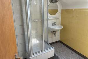 In direkter Rheinnähe: Attraktives Wohn-/ Praxisgebäude in Köln-Mülheim – Die vollständige Adresse der Immobilie erhältst du vom Anbieter., 51063 Mülheim (Ortsteil), Köln – Vorschaubild 10