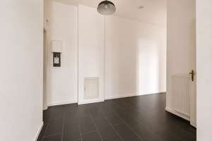 ***charmante Altbau-Wohnung zum Soforteinzug*** – Die vollständige Adresse der Immobilie erhältst du vom Anbieter., 10551 Moabit, Berlin – Vorschaubild 8