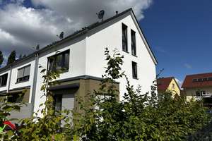 DHH in der Gartenstadt Taucha bei Leipzig, massiv gebaut, 5 Zimmer, Garten, Stellplatz - KfW40 – Die vollständige Adresse der Immobilie erhältst du vom Anbieter., 4425 Taucha – Vorschaubild 1