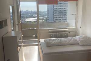 Zuhause mit Balkon und Einbauküche in Laim – 80687 Friedenheim, München – Vorschaubild 3
