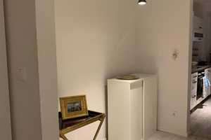 Geschmackvolle 2-Zimmer-Wohnung mit Balkon und Einbauküche in München Schwabing – Rheinstraße 1, 80803 München – Vorschaubild 5