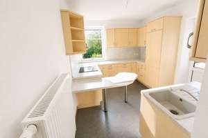 4,5-Raum-Wohnung in Altstadtvilla nähe Goitzschesee – 98,4 m² in Bitterfeld – Altschloßstraße 2a, 6749 Bitterfeld-Wolfen – Vorschaubild 12