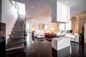 Pure Eleganz: Luxuriöse 4-Zimmer-Maisonette mit privatem Liftzugang – Die vollständige Adresse der Immobilie erhältst du vom Anbieter., 81479 Solln, München – Vorschaubild 10