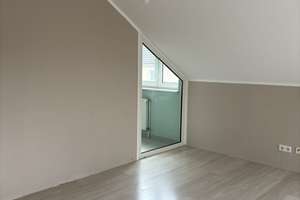 Lichtdurchflutete Dachgeschoss-Wohnung mit einem gemütlichen kleinen Wintergarten - Vermietung aussc – Die vollständige Adresse der Immobilie erhältst du vom Anbieter., 42105 Elberfeld, Wuppertal – Vorschaubild 2