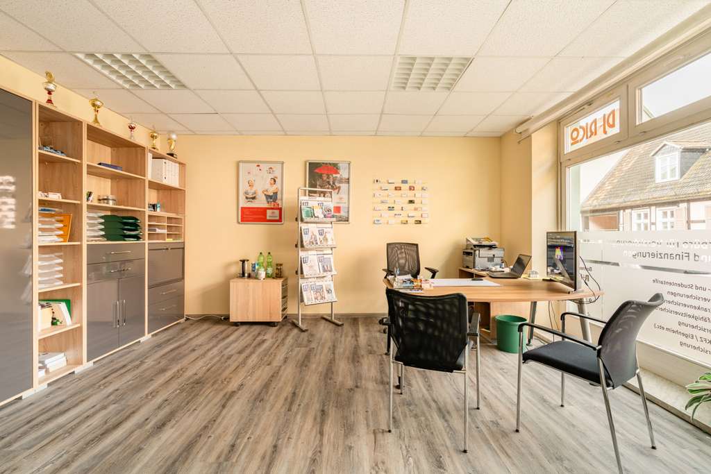 Immobilie in Groß Pankow (Prignitz) - Vollvermietetes, modernes Mehrfamilienhaus mit ca. 6% Rendite in zentraler Lage von Pritzwalk - Bild 2