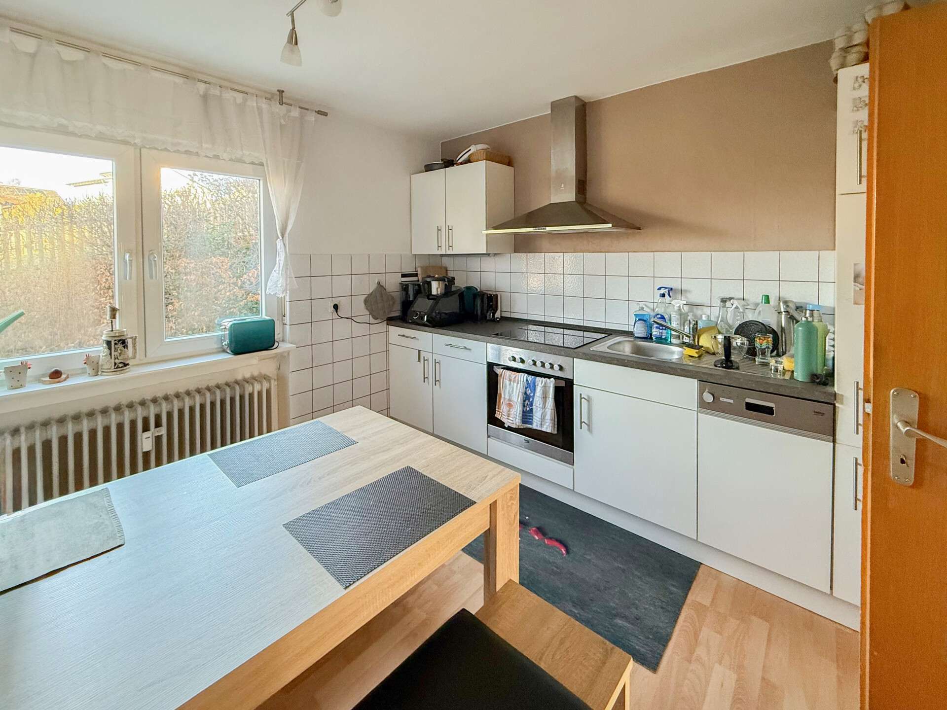 Immobilie in Gehlert - Exklusiv in Hachenburg! Zweifamilienhaus in fußläufiger Zentrumsnähe! - Bild 1