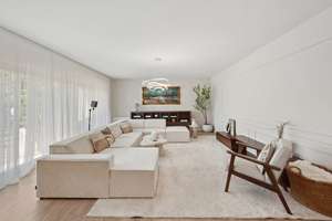 ++ Vielseitiges 1-2-Familienhaus mit sonniger Terrasse in ruhiger Lage mit Erbbaurecht++ – 63073 Bieber, Offenbach am Main – Vorschaubild 3