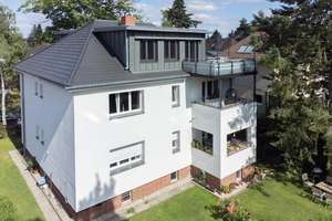 Wohnen + Kapitalanlage: Top gepflegtes, aufwendig saniertes 30er-Jahre-Haus in 1A-Lage Zehlendorf