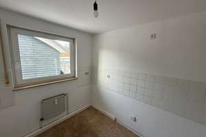 lichtdurchflutete 3-Raum-Wohnung mit Balkon - WE 27 – Nicolaistr. 35, 8209 Auerbach/Vogtland – Vorschaubild 5
