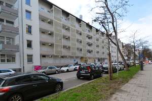 Top Single-Wohnung mit Balkon