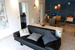 Provisionsfrei...Helle 2-Zimmer Wohnung im 5. OG mit Balkon und Garage in Saarbrücken – Die vollständige Adresse der Immobilie erhältst du vom Anbieter., 66111 St. Johann, Saarbrücken – Vorschaubild 1