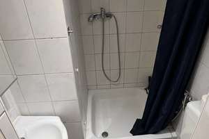 Charmante und ruhige Wohnung in bester Lage – ideal für Einzelpersonen oder Paare – Kyffhäuserstraße 44, 50674 Neustadt/Süd, Köln – Vorschaubild 4