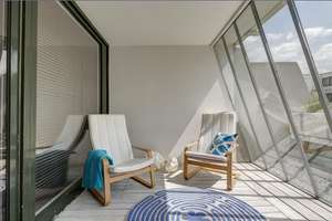 Möbliert: Großzügige Wohnung mit Terrasse und Wintergarten – Die vollständige Adresse der Immobilie erhältst du vom Anbieter., 80809 Am Riesenfeld, München – Vorschaubild 2