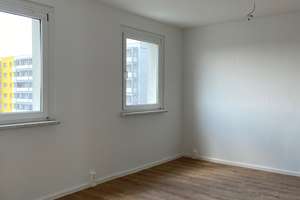 Helle, renovierte 2-Zi.-Wohnung mit Weitblick – Lise-Meitner-Straße 19, 6122 Nördliche Neustadt, Halle (Saale) – Vorschaubild 3